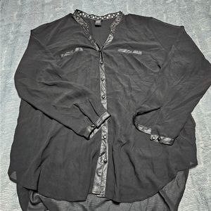 Torrid Sheer Blouse with Spikes. Size 2 (18-20)